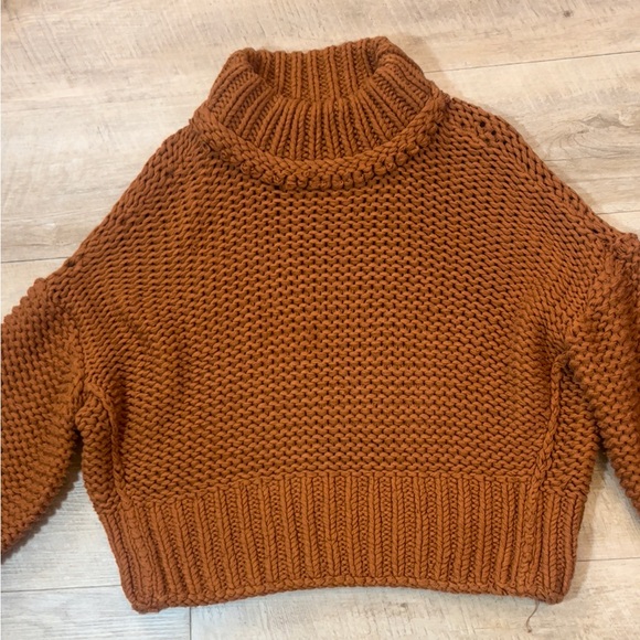 Free People Women’s My Only Sunshine Chunky Knit Ribbed Cropped Sweater Small - Picture 5 of 9